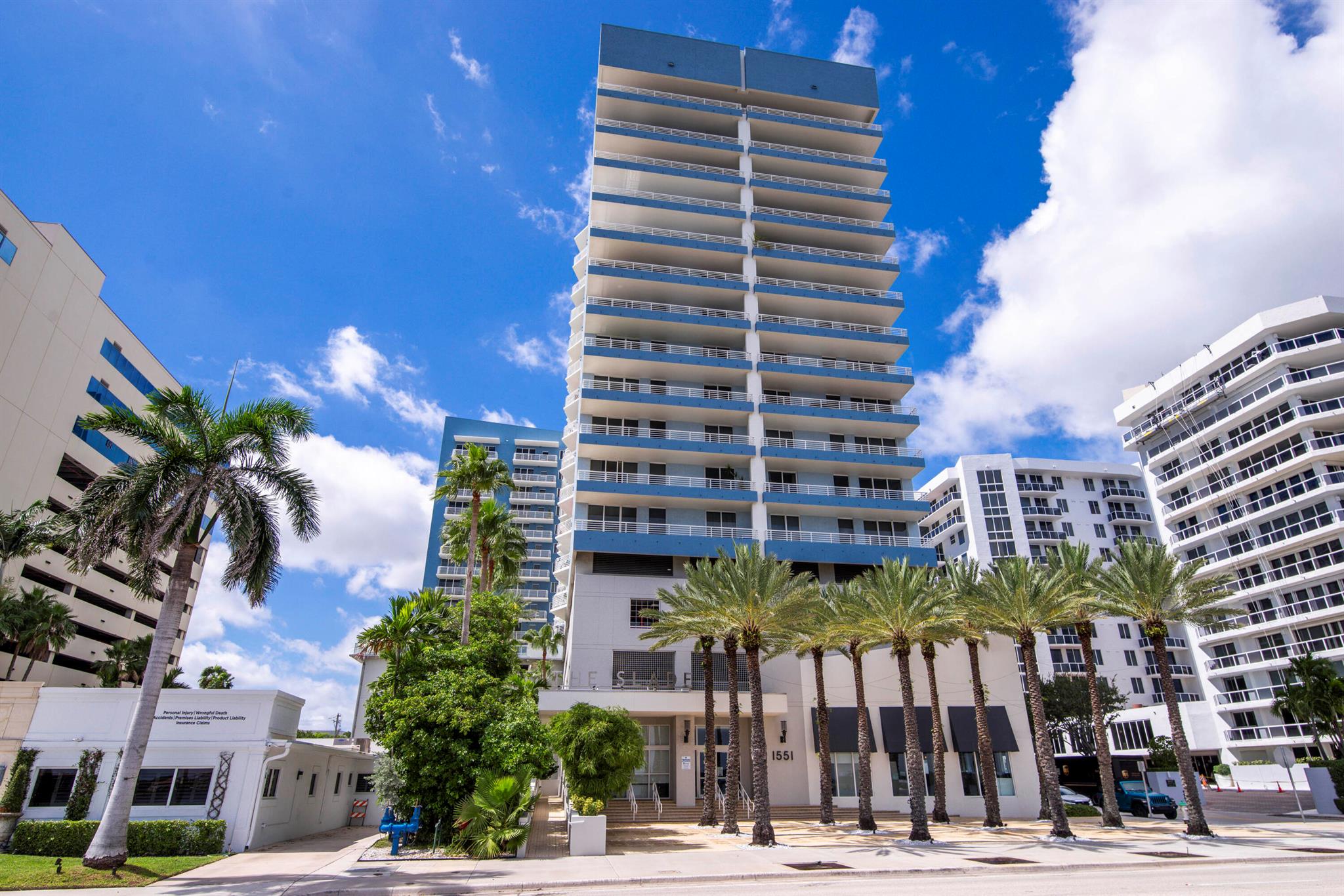 Slade Condo - Residential