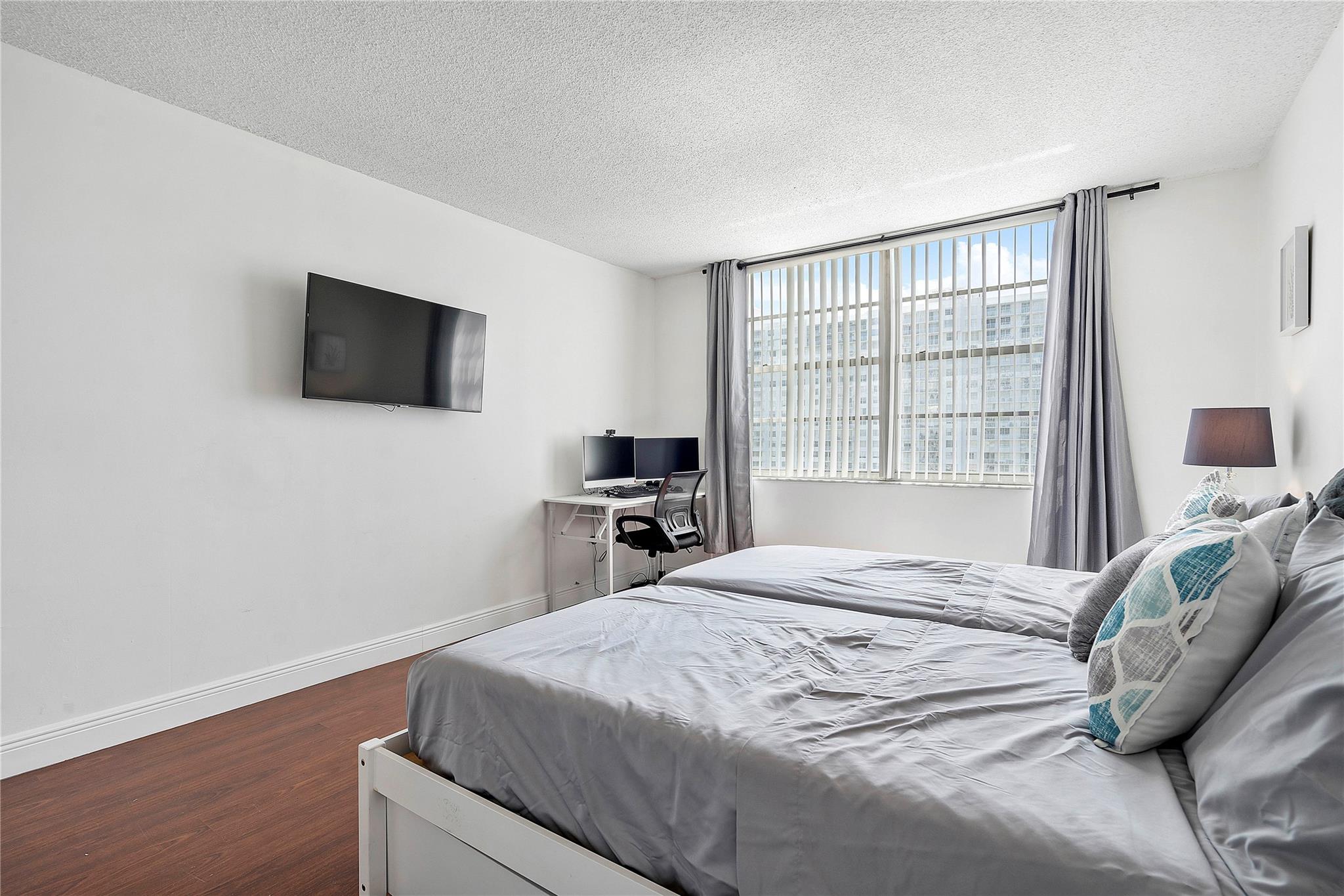 Admirals Port Condo East - Residential