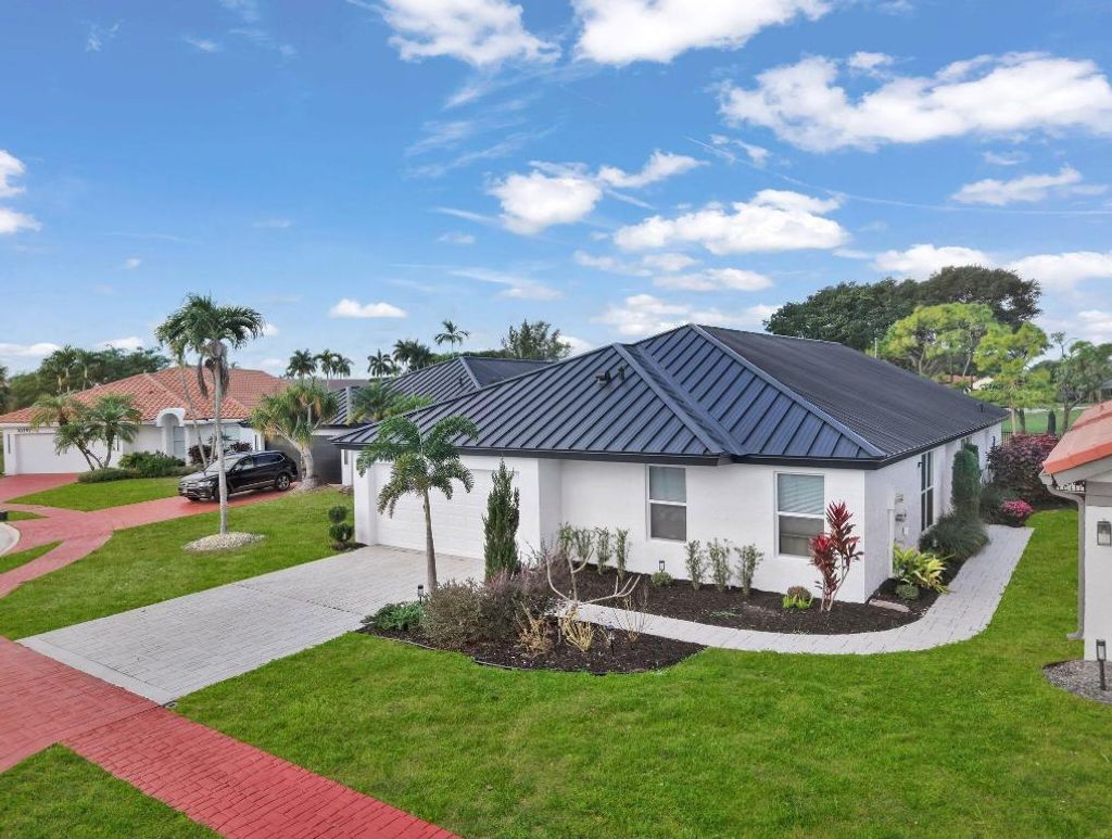 Photo of 10208 Sunset Bend Drive, Boca Raton, FL 33428 (MLS # R11158749)