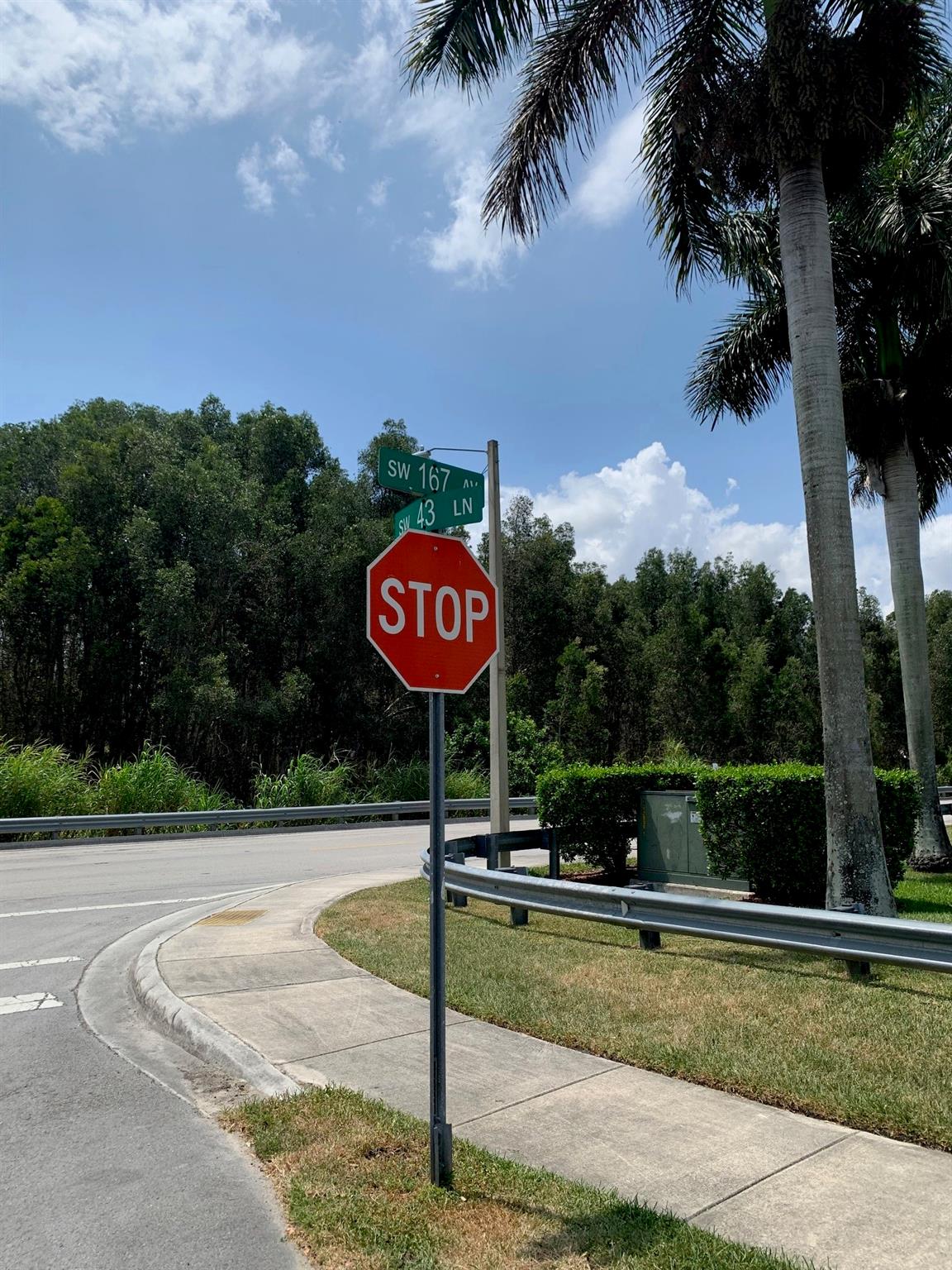 Miami Everglade Land Co S - Land