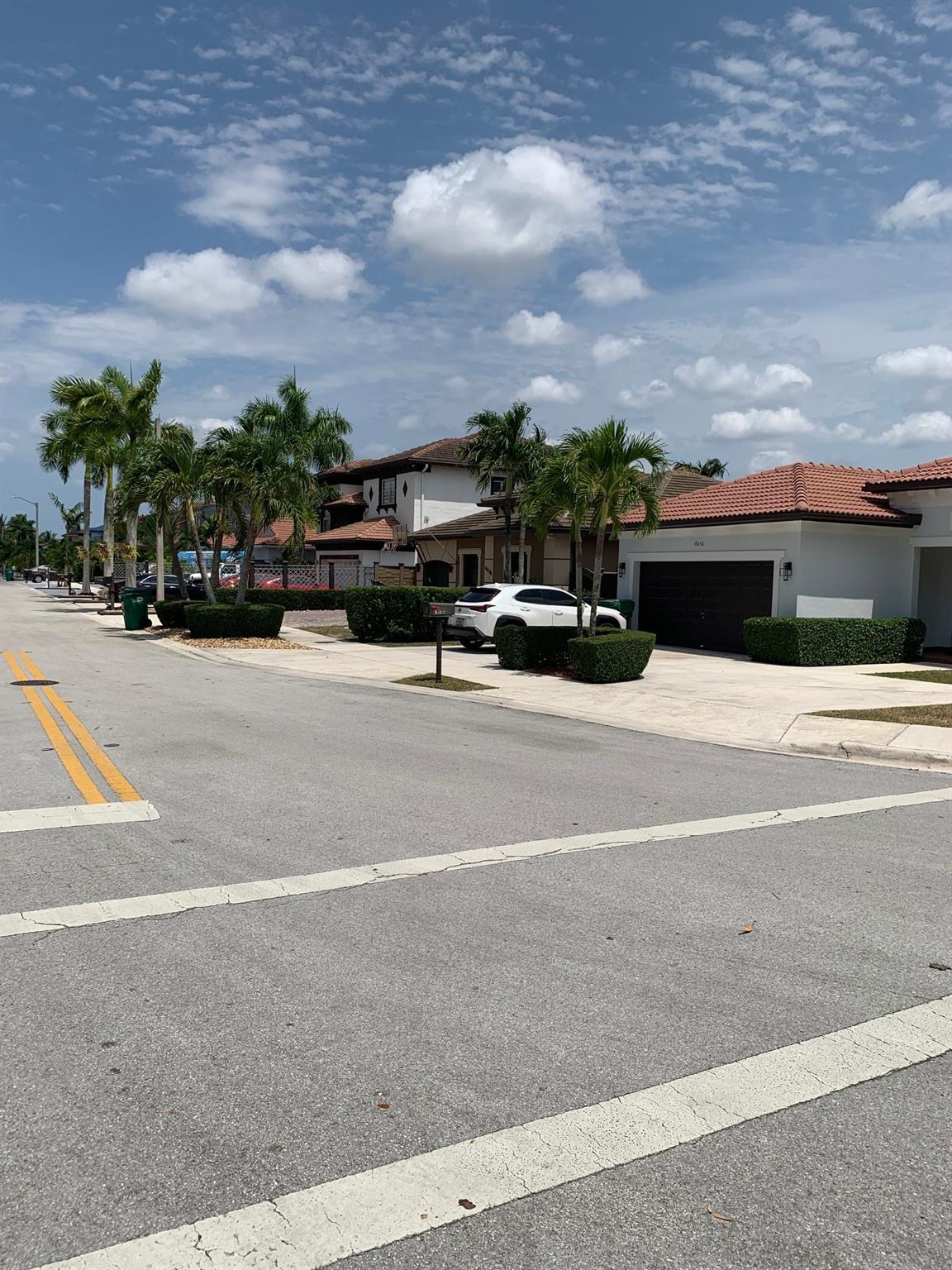 Miami Everglade Land Co S - Land