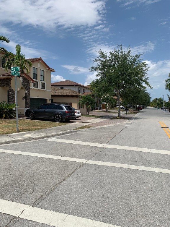 Miami Everglade Land Co S - Land