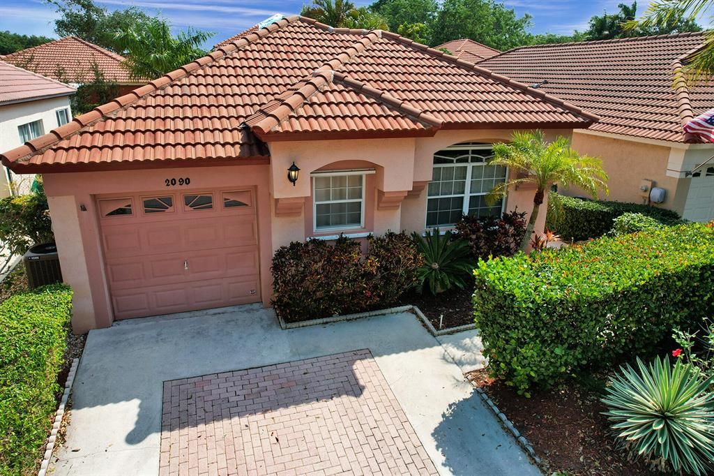 Photo of 2090 Bonisle Circle, Riviera Beach, FL 33418 (MLS # R10873755)