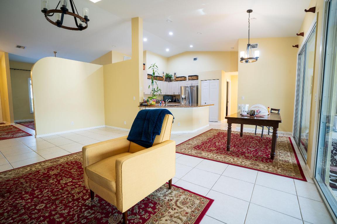 ESTATES OF ROYAL PALM BEACH 4 - Residential