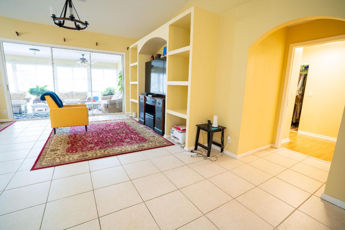 ESTATES OF ROYAL PALM BEACH 4 - Residential