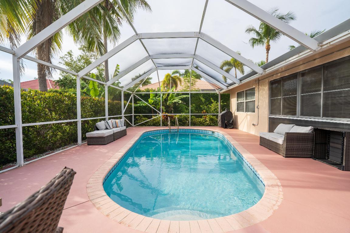 ESTATES OF ROYAL PALM BEACH 4 - Residential