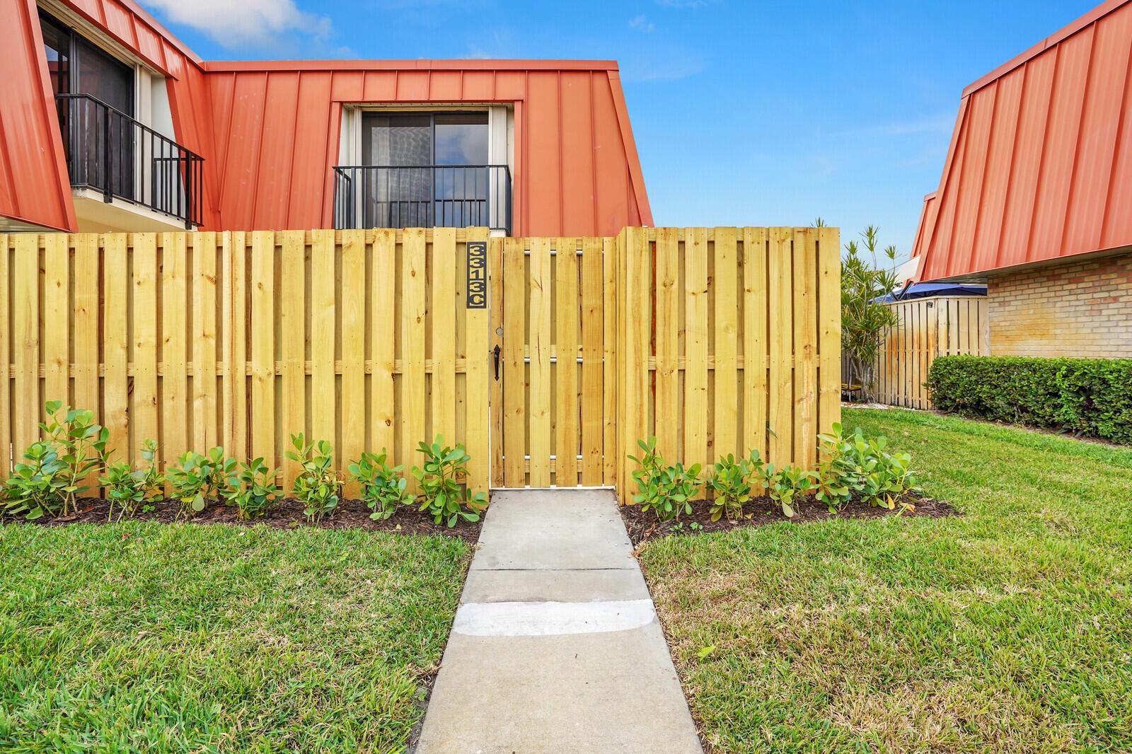 3313 Meridian Way N C