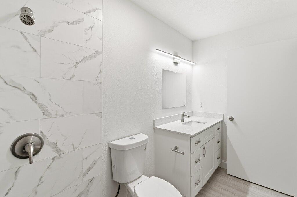 CYPRESS LAKES 9 - Residential