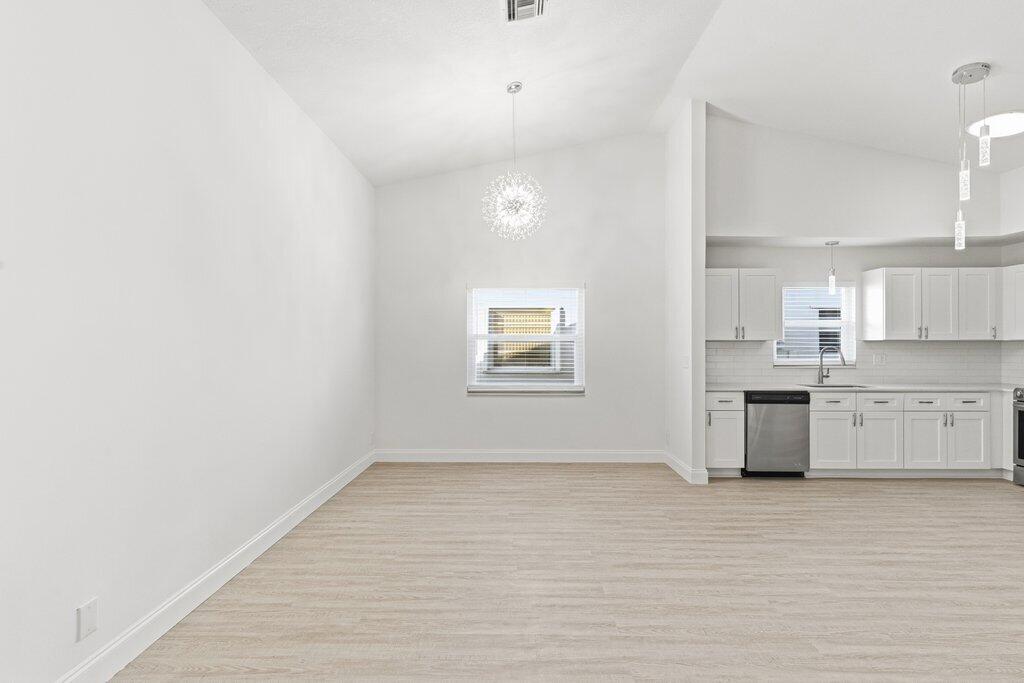 CYPRESS LAKES 9 - Residential