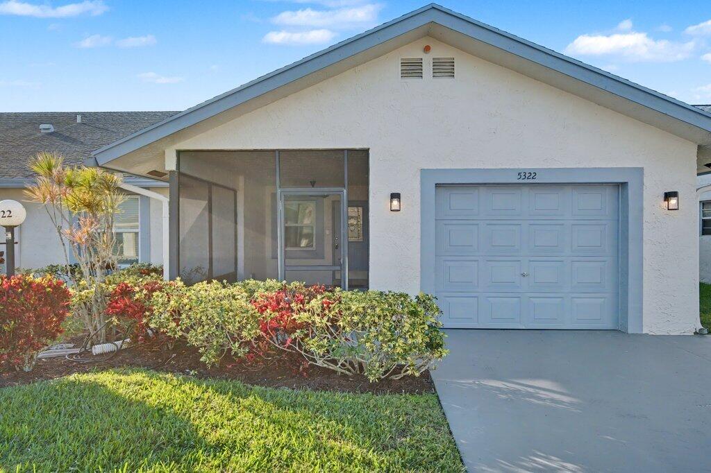 CYPRESS LAKES 9 - Residential