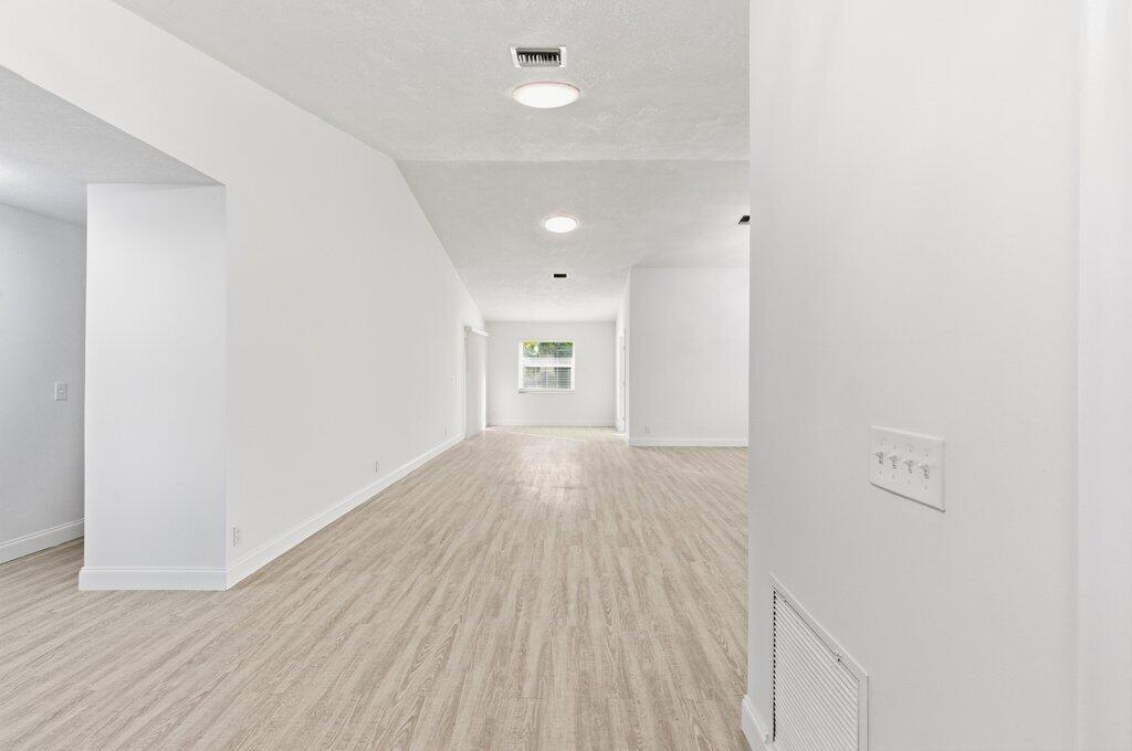 CYPRESS LAKES 9 - Residential