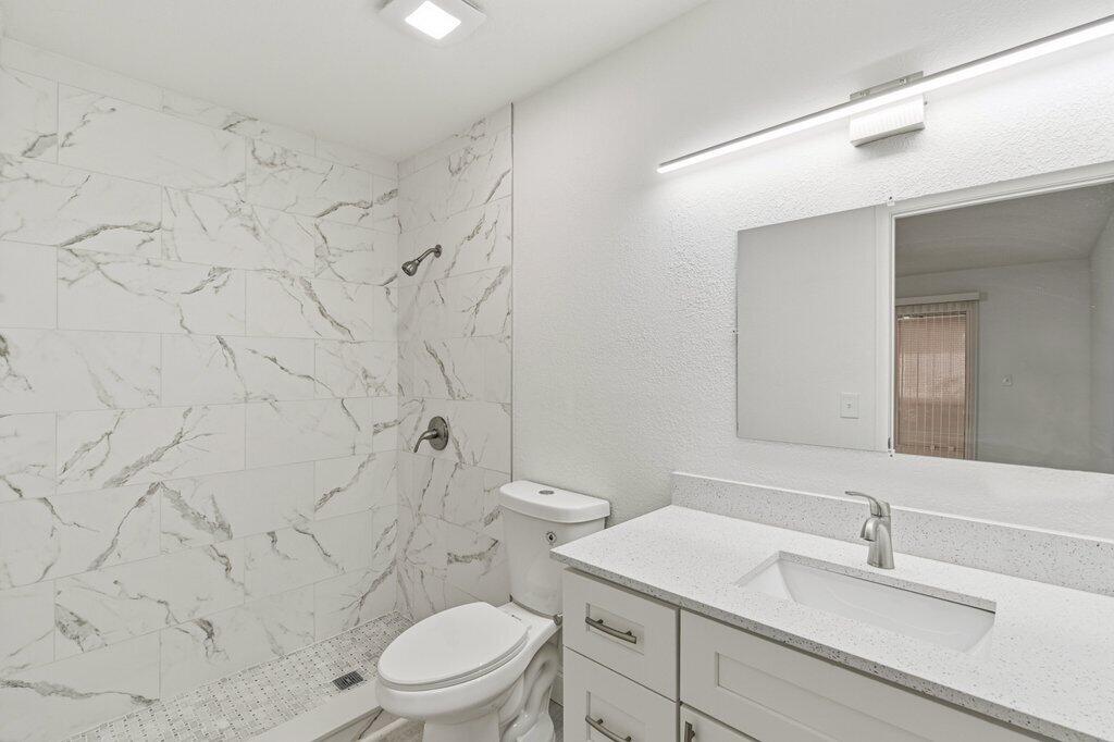 CYPRESS LAKES 9 - Residential