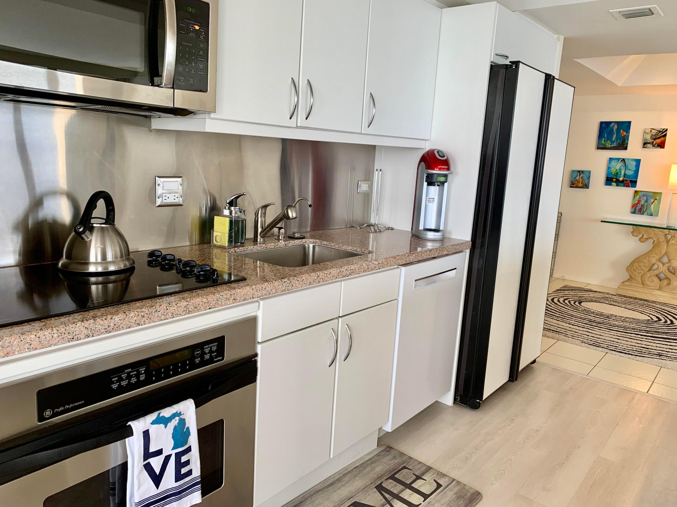 WATER GLADES CONDO - Residential Lease