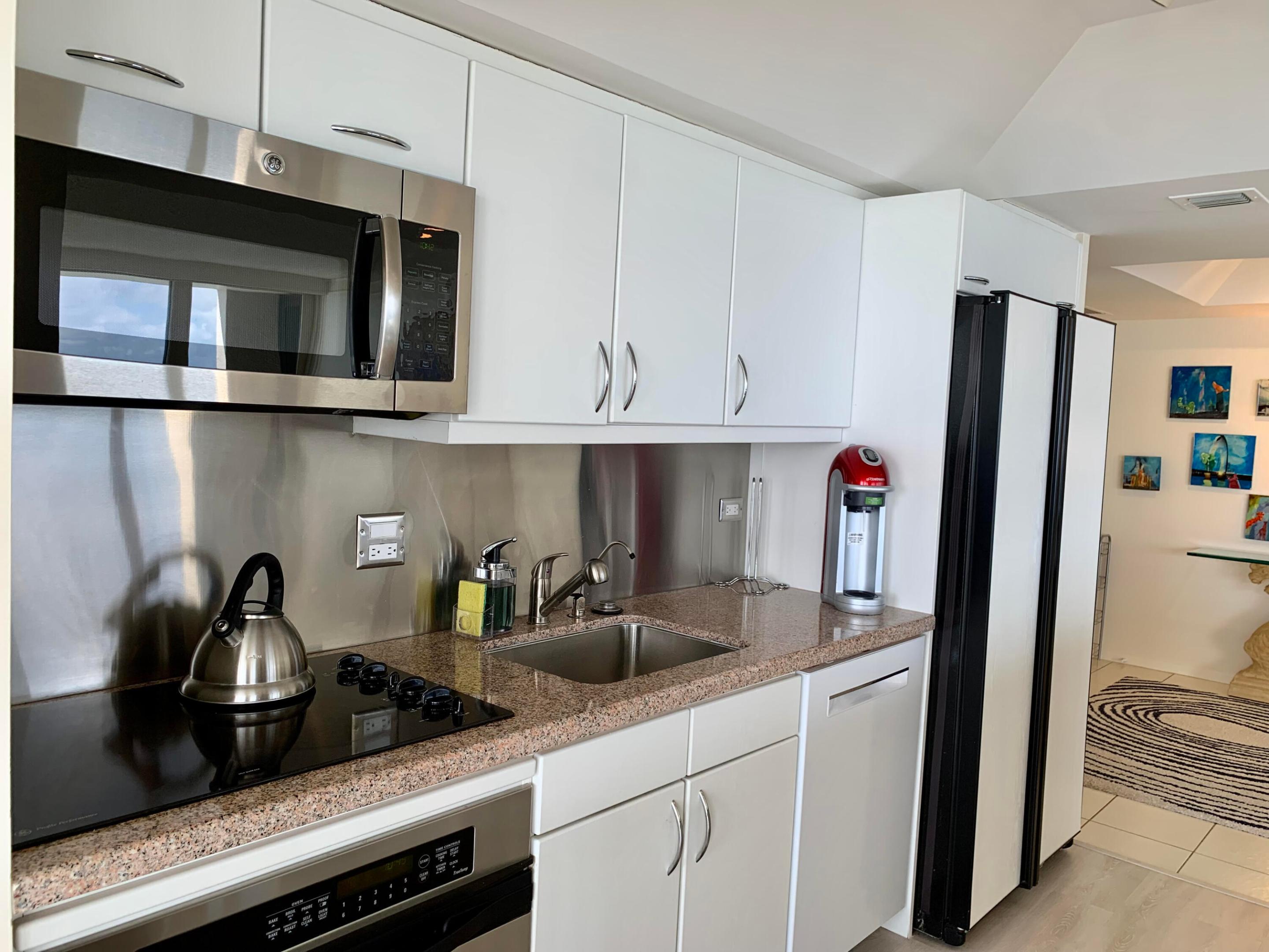 WATER GLADES CONDO - Residential Lease