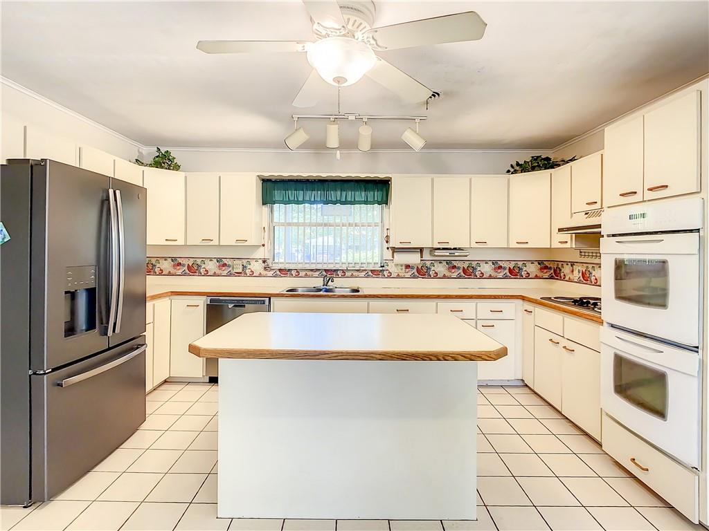 Grove Estates - Residential