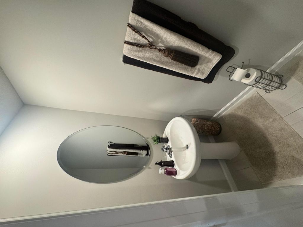Photo of 526 Salisbury Circle, Fort Pierce, FL 34982 (MLS # B26034804)