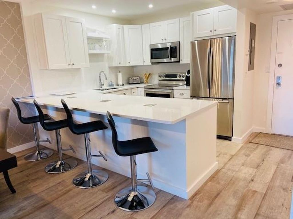 Photo of 500 Three Islands Boulevard #L15, Hallandale Beach, FL 33009 (MLS # B26006044)