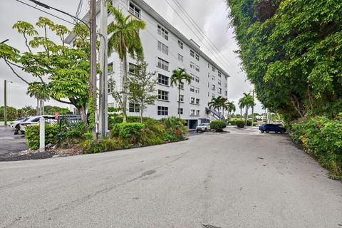 1881 Middle River Drive 301 Fort Lauderdale FL 33305