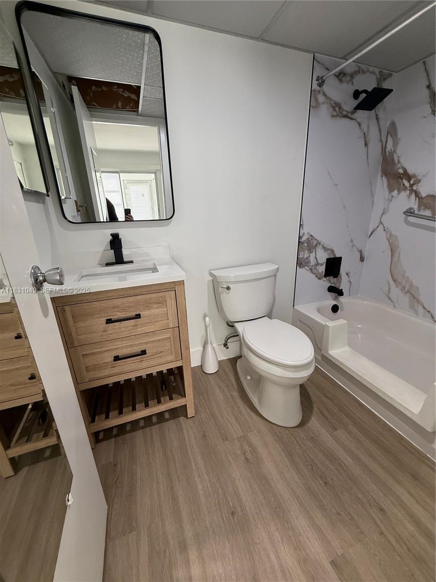 KINGS POINT MONACO CONDOS - Residential