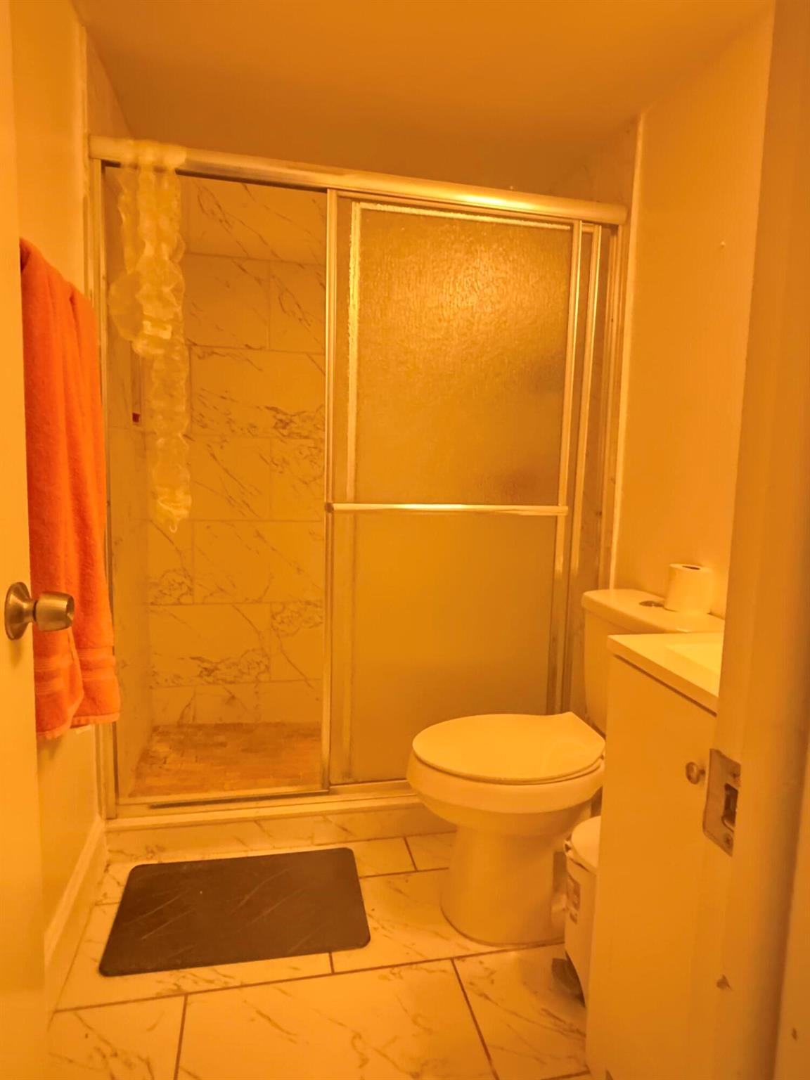 CAMBRIDGE CONDO - Residential