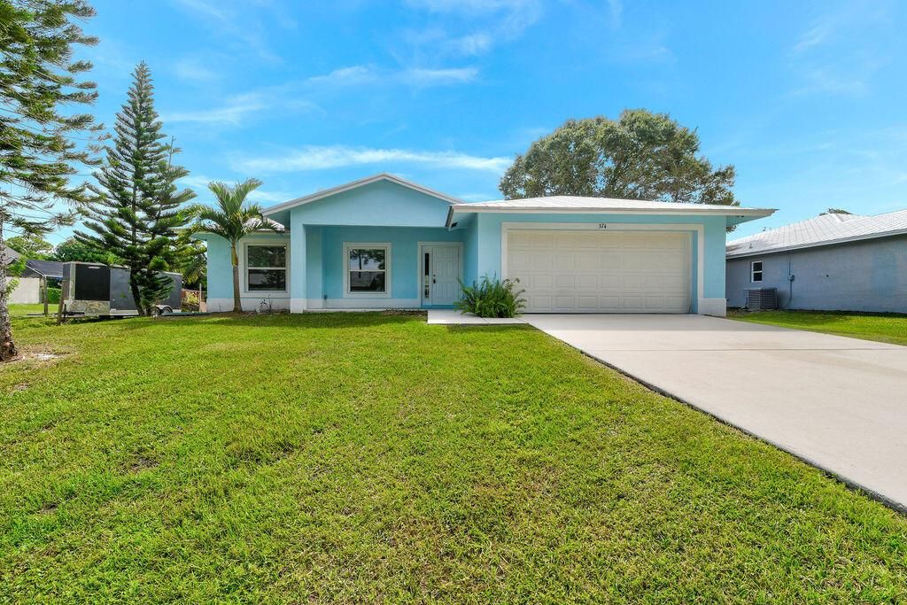 Photo of 374 SE Husted Terrace, Port Saint Lucie, FL 34983 (MLS # R10754023)