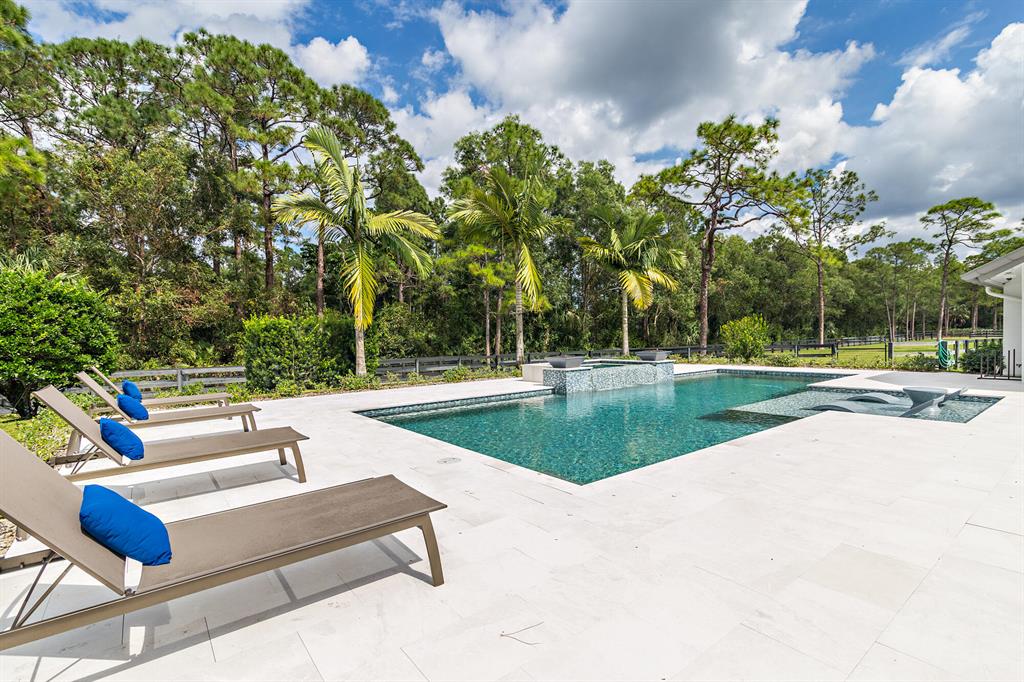 Caloosa - Residential