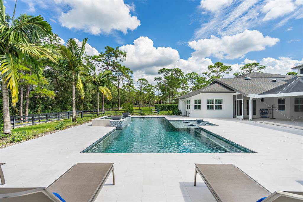 Caloosa - Residential