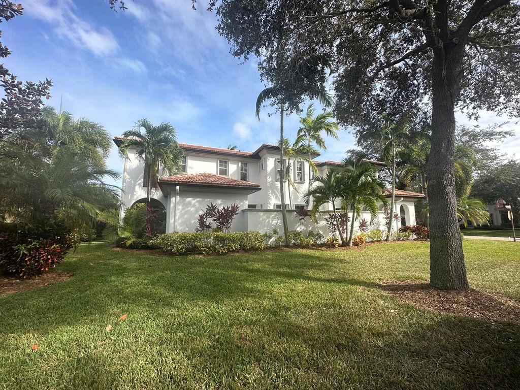 Photo of 1524 Carafe Court, Palm Beach Gardens, FL 33410 (MLS # R10892963)