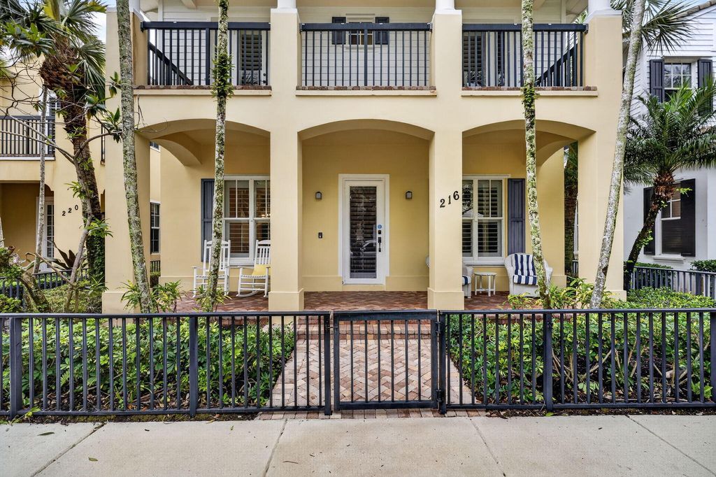 Photo of 216 W Bay Cedar Circle, Jupiter, FL 33458 (MLS # B26013139)