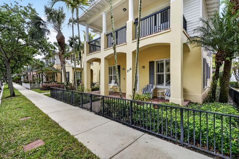 HOME MAX REALTY INTERNATIONAL LUXURY REAL ESTATE BLOG 216 W Bay Cedar Circle Jupiter FL 33458