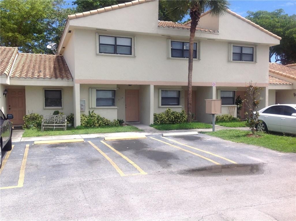 3103 CORAL RIDGE Drive 3103