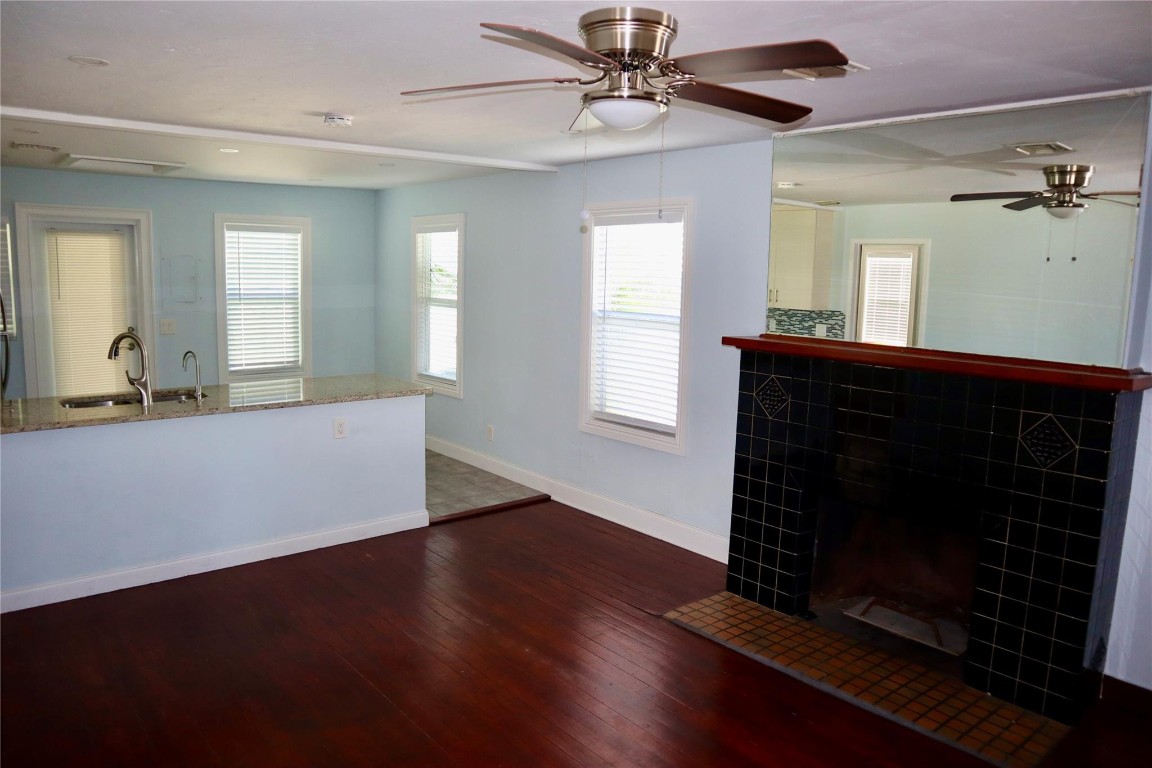 Oakland Park First Add 2- - Land