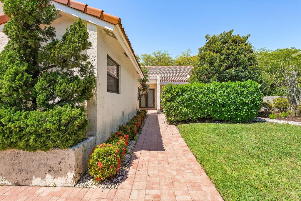 Photo of 23241 Boca Club Colony Circle, Boca Raton, FL 33433 (MLS # R11081388)