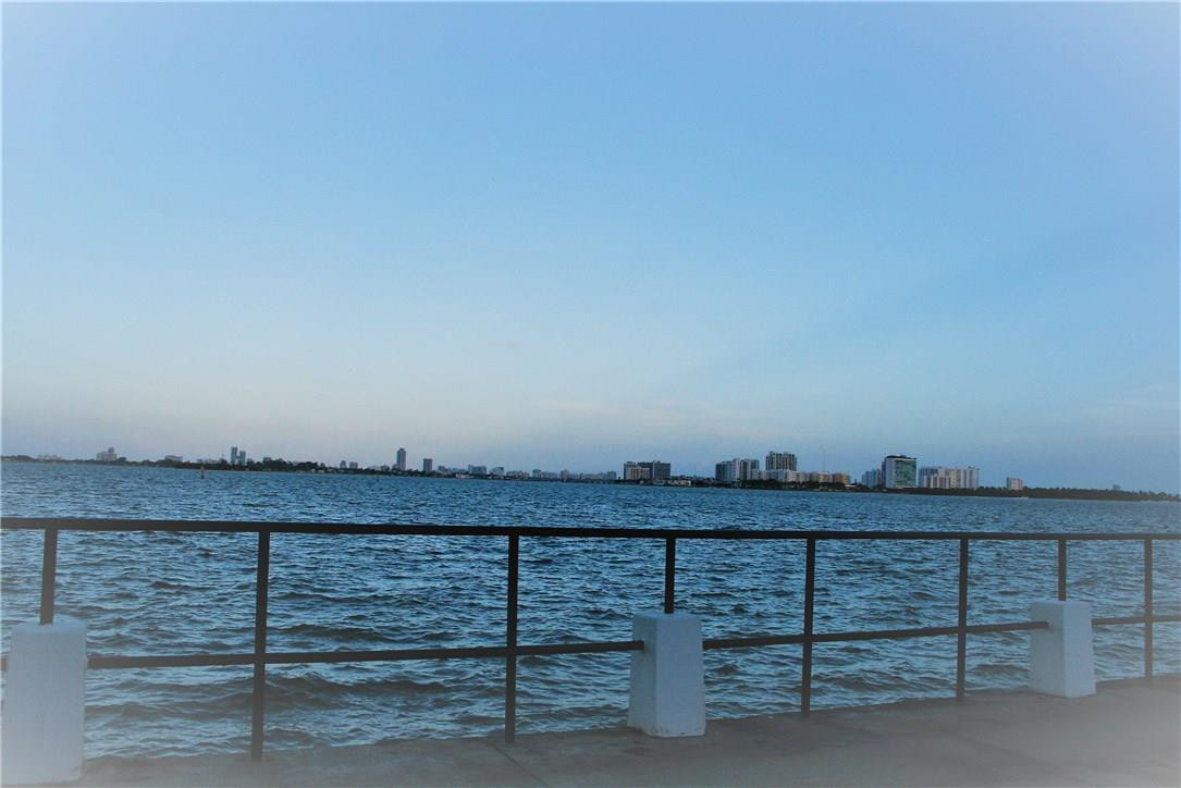 Bay Lure - Residential