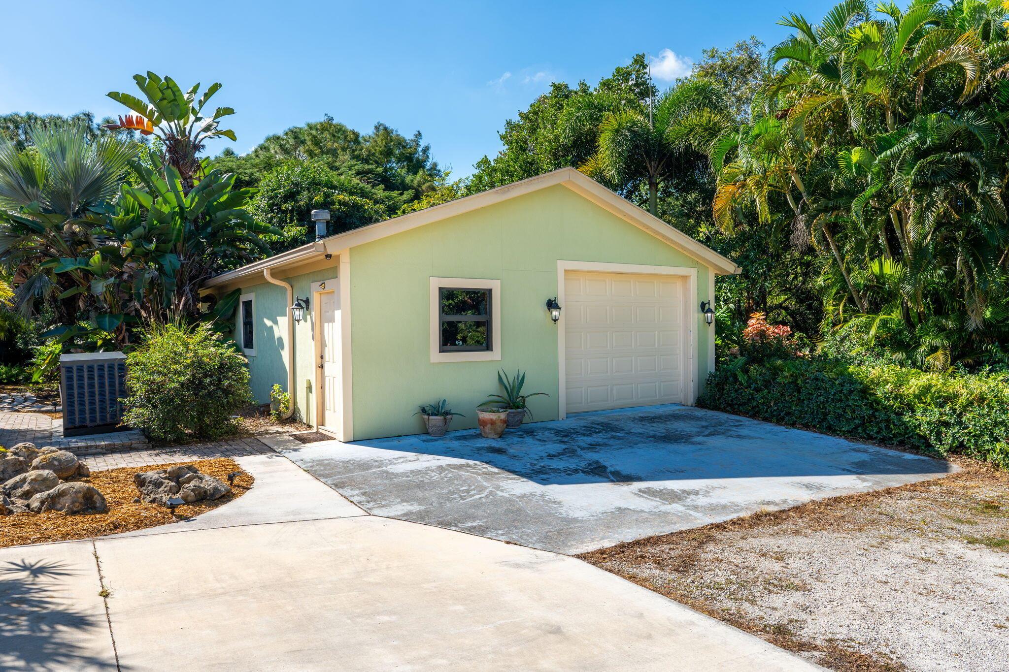 Loxahatchee / The Acreage - Residential