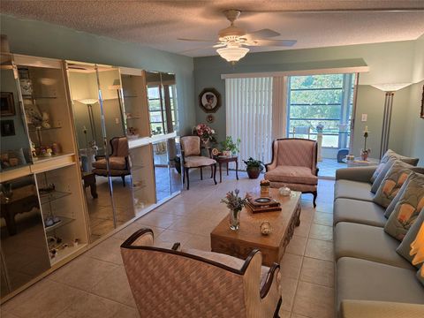 2803 Victoria Way L3 Coconut Creek FL 33066