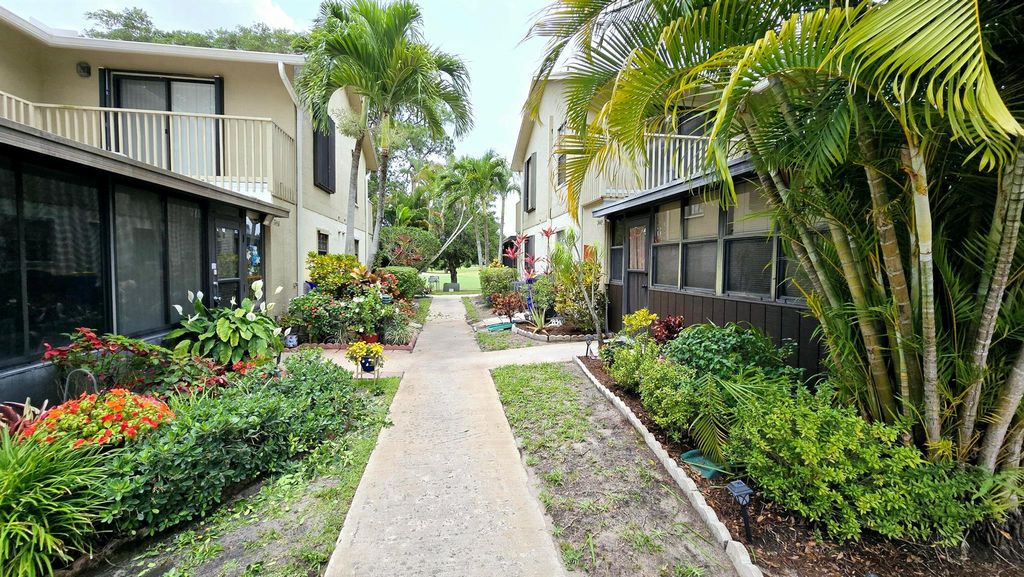 Photo of 7442 SE Jamestown Terrace, Hobe Sound, FL 33455 (MLS # R11096927)