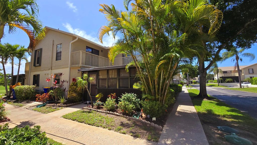 Photo of 7442 SE Jamestown Terrace, Hobe Sound, FL 33455 (MLS # R11096927)