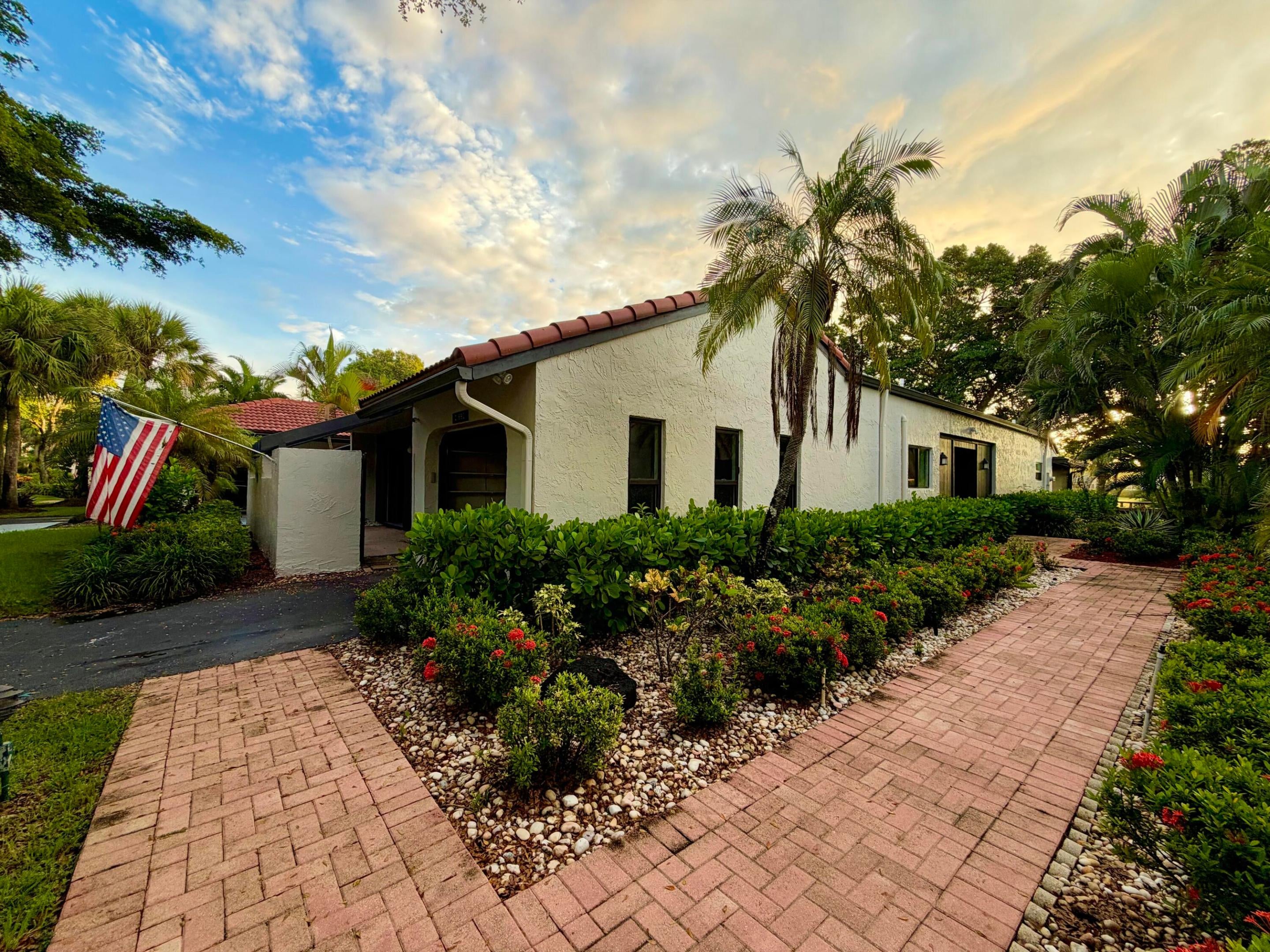 21692 TALL PALM Circle 10-B