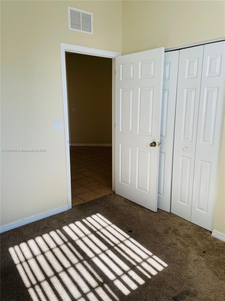 MARSH HARBOUR 41 CONDO - Residential