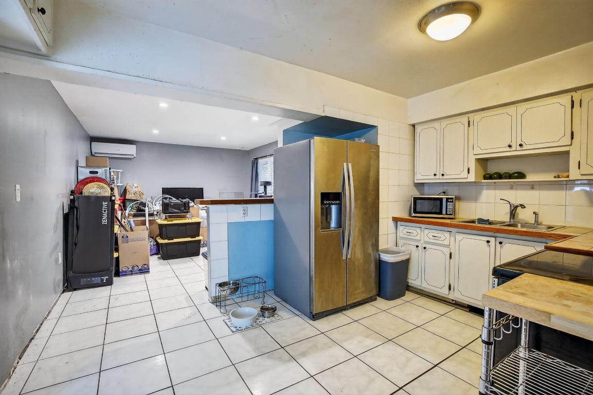 LINWOOD GARDENS NO 2 - Residential