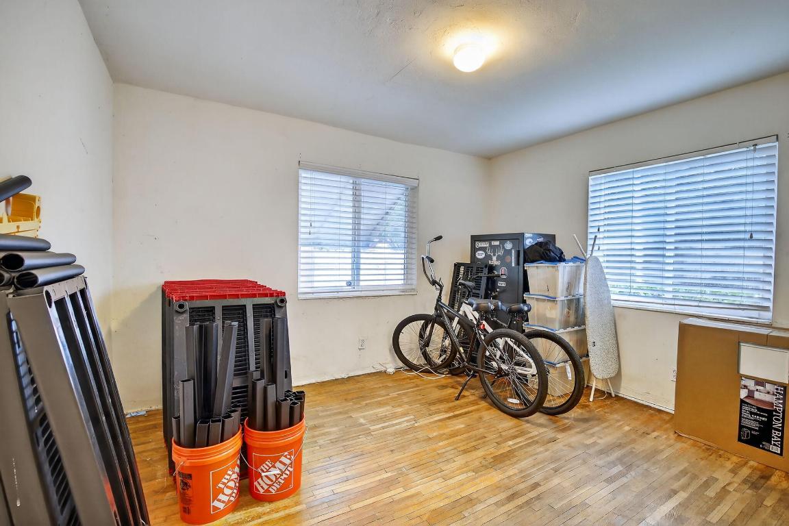 LINWOOD GARDENS NO 2 - Residential