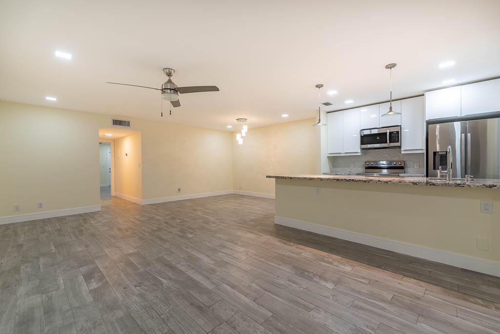14250 Nesting Way B