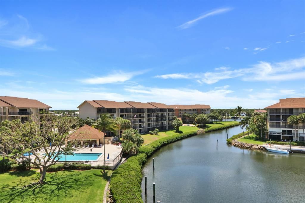 Photo of 1301 Seafarer Circle #504, Jupiter, FL 33477 (MLS # R10710169)