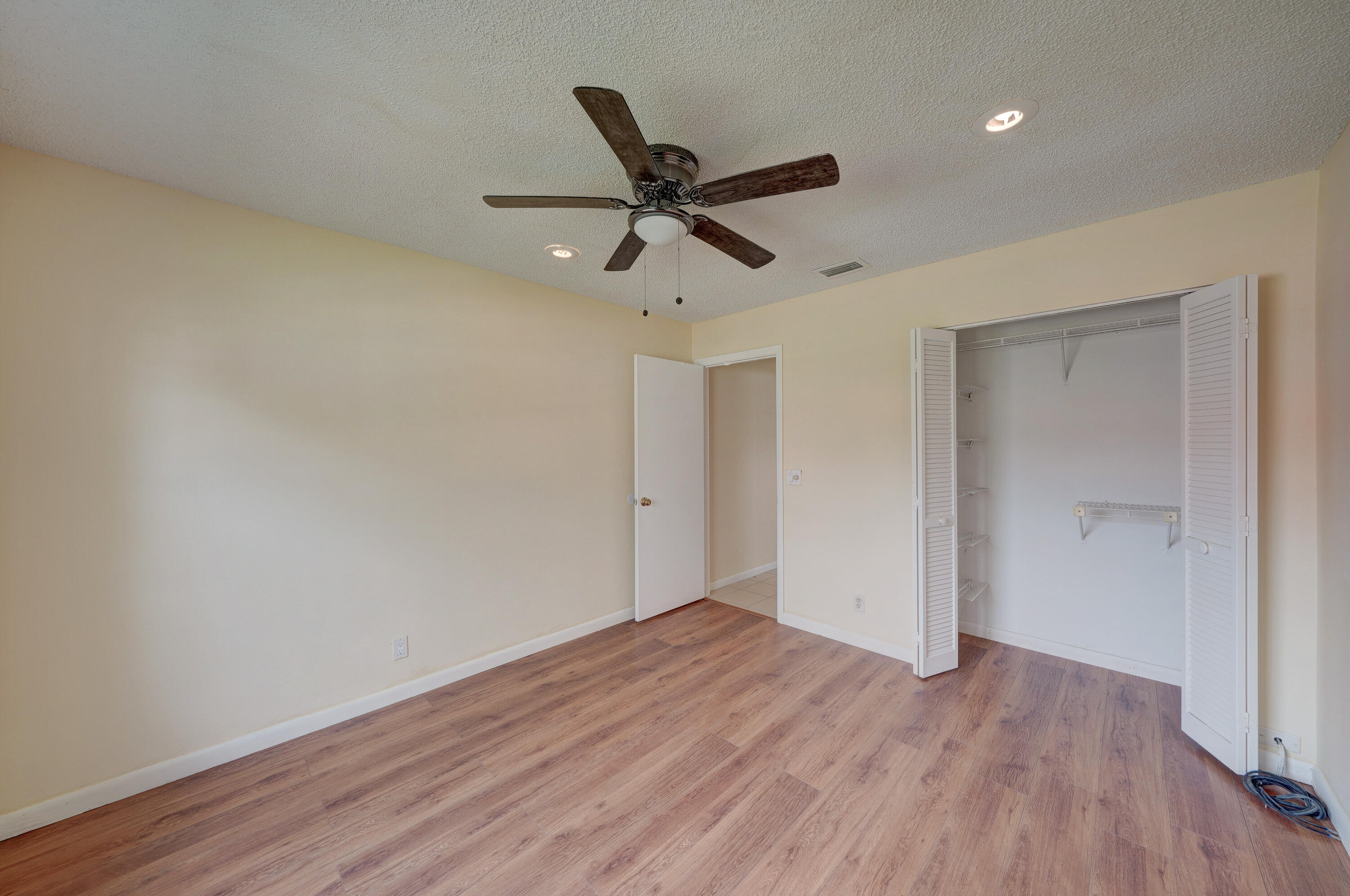 SPRINGS HAMLET VILLAS - Residential