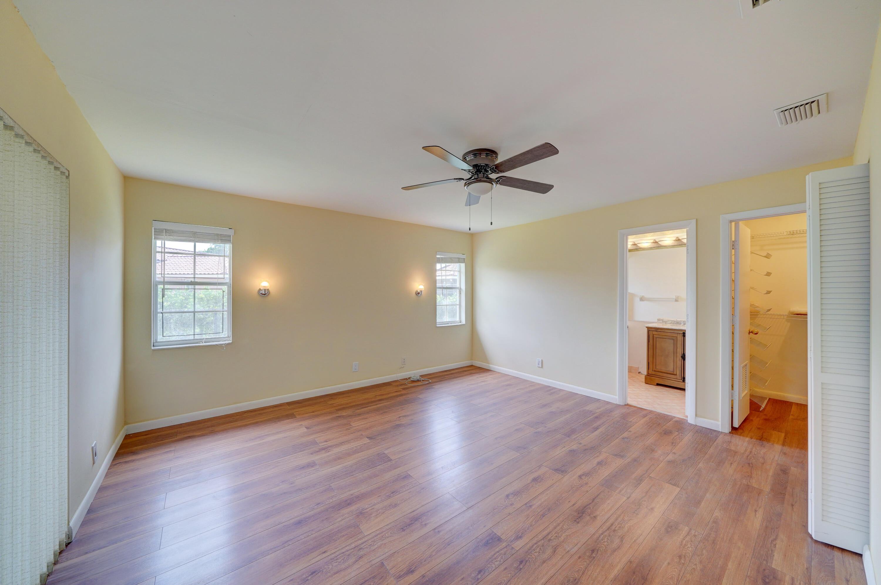 SPRINGS HAMLET VILLAS - Residential