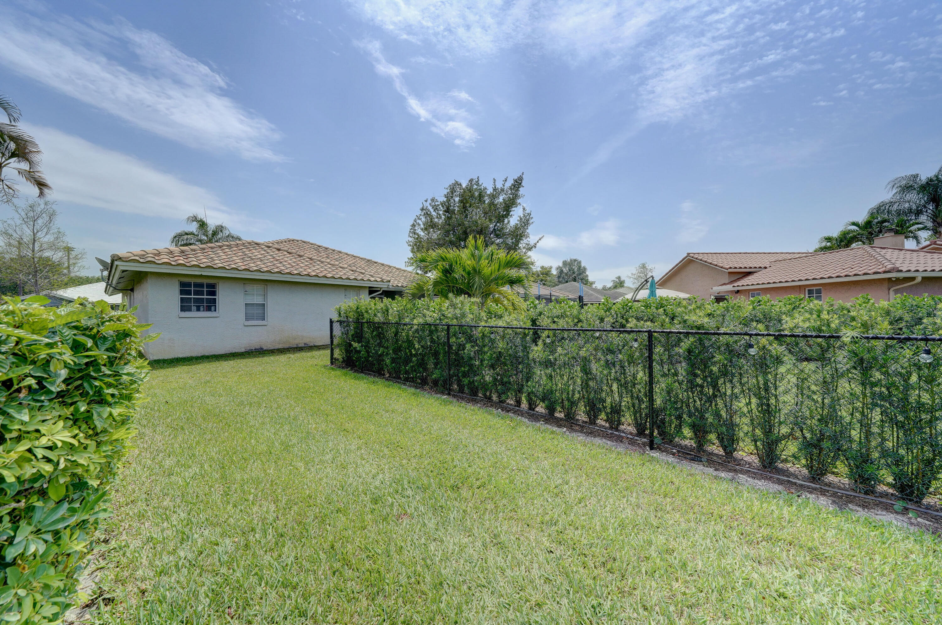 SPRINGS HAMLET VILLAS - Residential