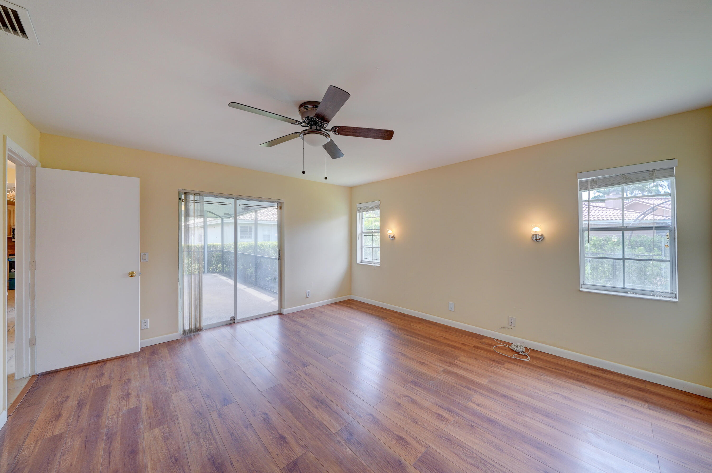 SPRINGS HAMLET VILLAS - Residential