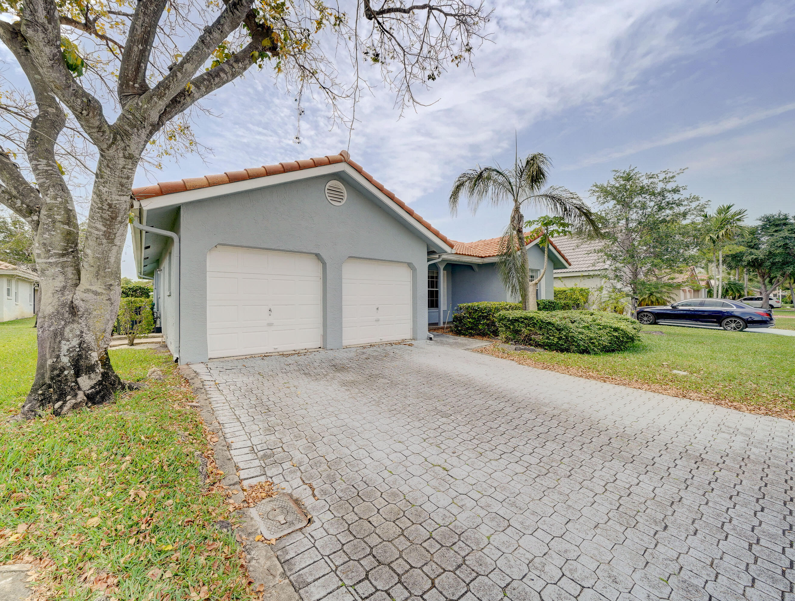 SPRINGS HAMLET VILLAS - Residential