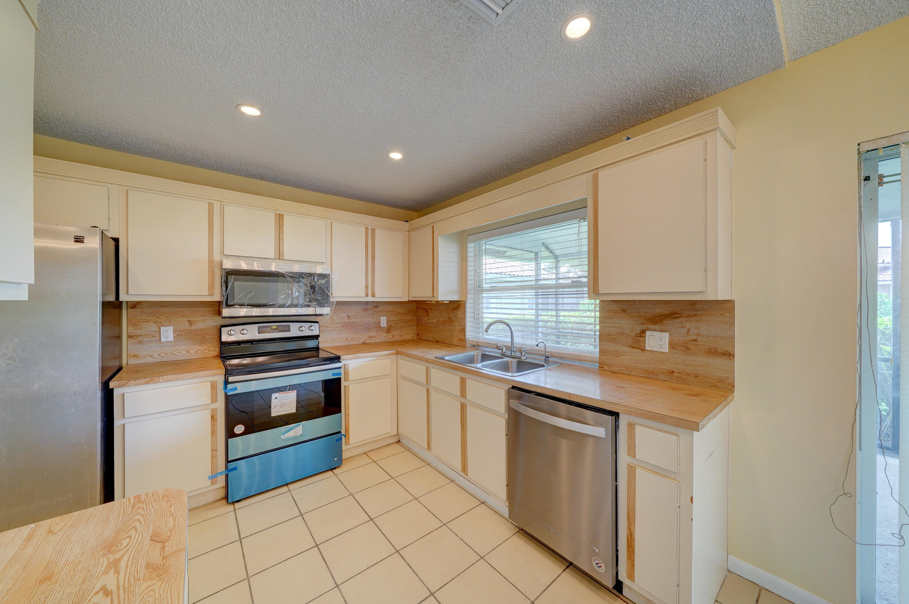 SPRINGS HAMLET VILLAS - Residential